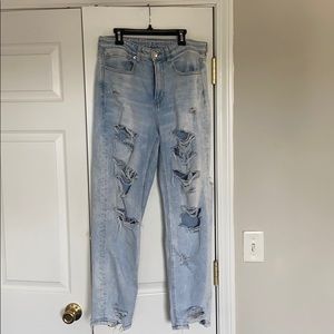 American Eagle Mom Jeans